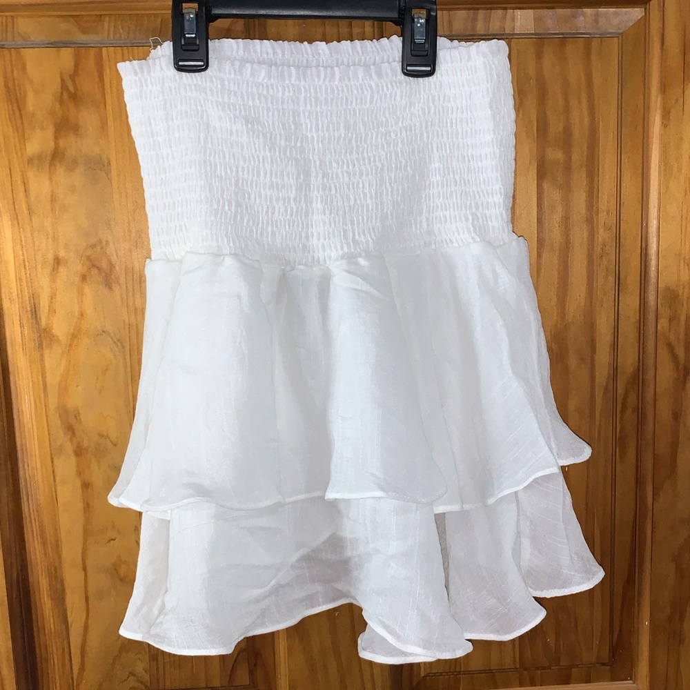 White Ruched Ruffle Skirt - Picture 2 of 4